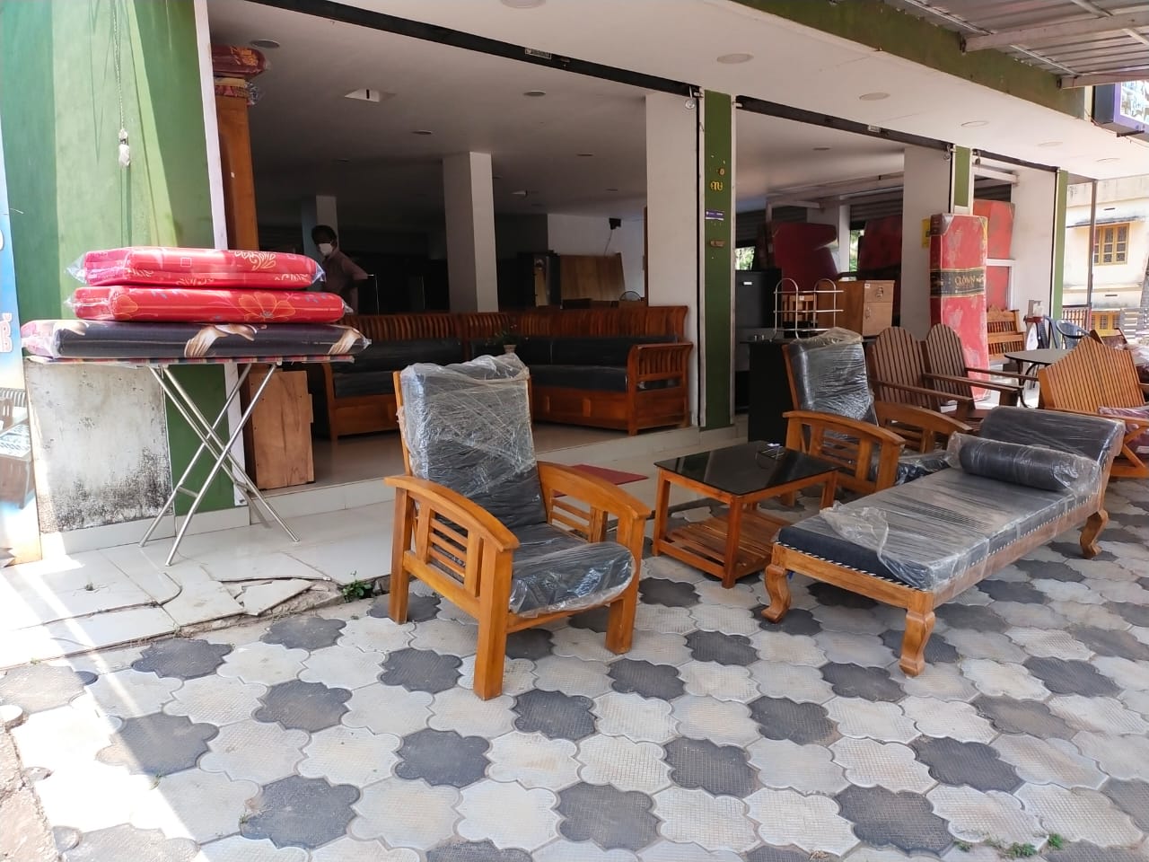 Nilambur Interiors & Furniture